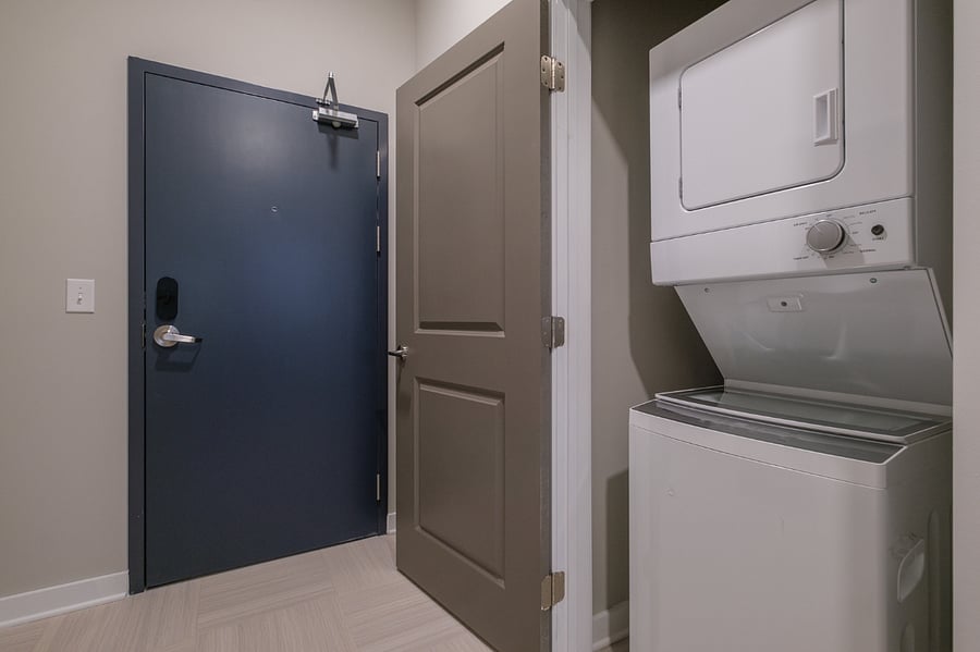 Furnished Finder property 816594_17 photo 16