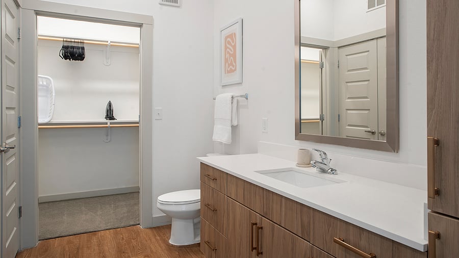 Furnished Finder property 816595_9 photo 13