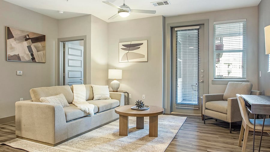 Furnished Finder property 816596_12 photo 3
