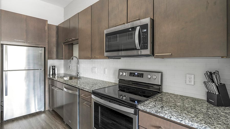 Furnished Finder property 816596_3 photo 9
