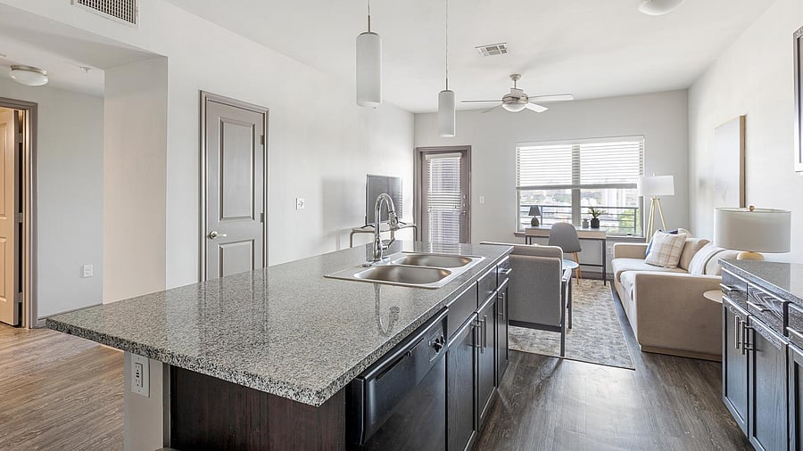Furnished Finder property 816597_1 photo 14
