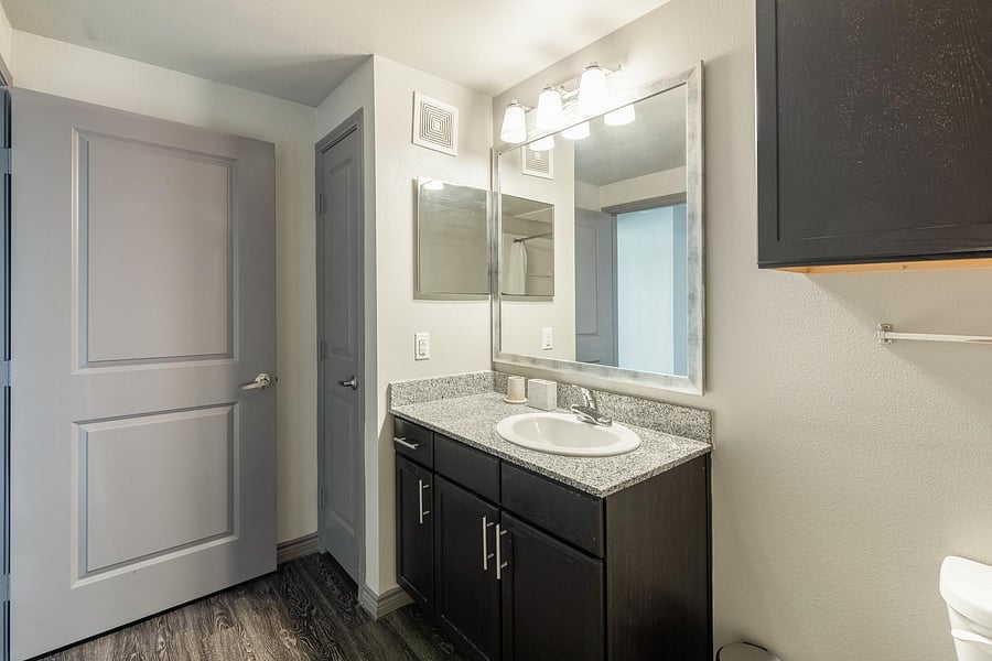 Furnished Finder property 816597_10 photo 16