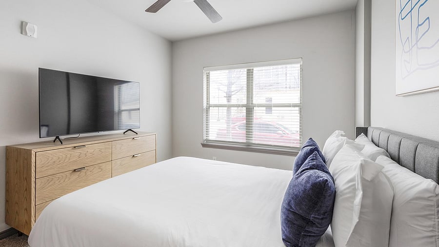 Furnished Finder property 816597_11 photo 9