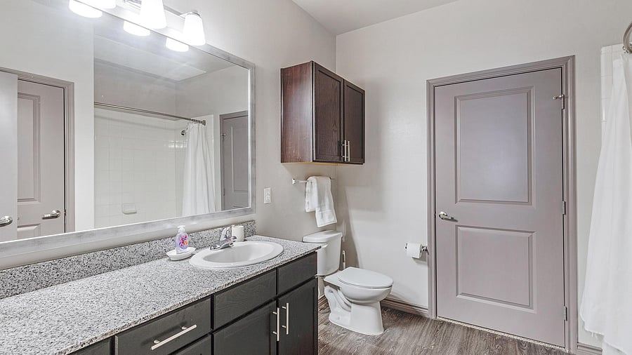 Furnished Finder property 816597_11 photo 13