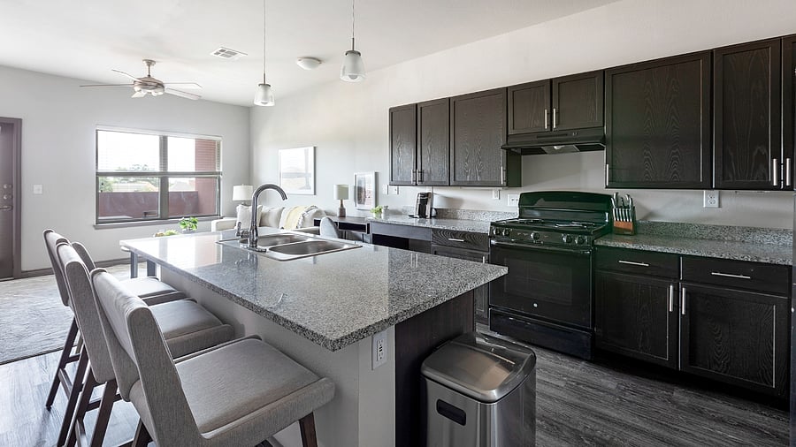 Furnished Finder property 816597_7 photo 33