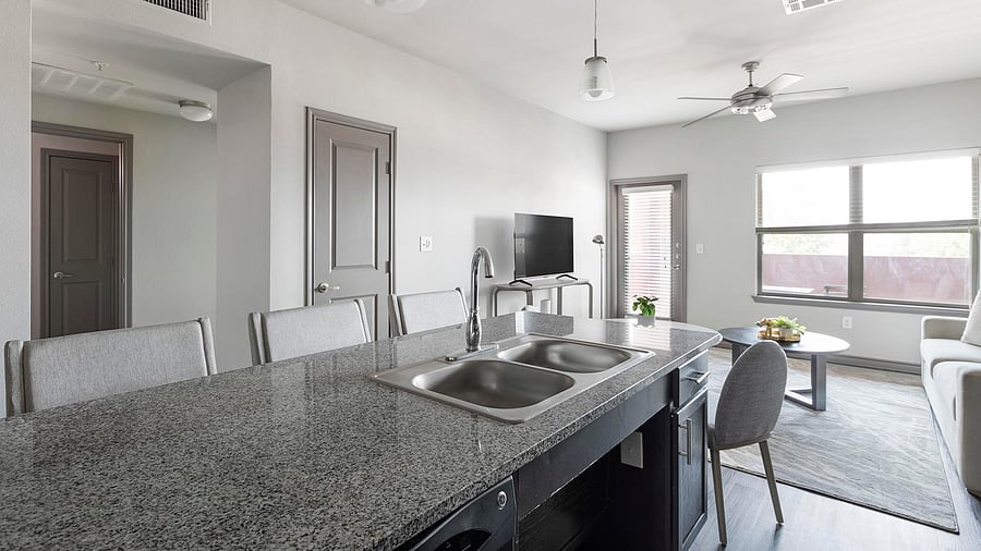 Furnished Finder property 816597_7 photo 21