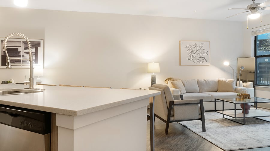 Furnished Finder property 816601_1 photo 16