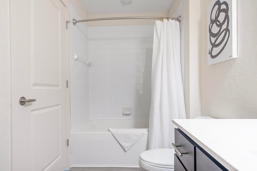 Furnished Finder property 816602_18 photo 18