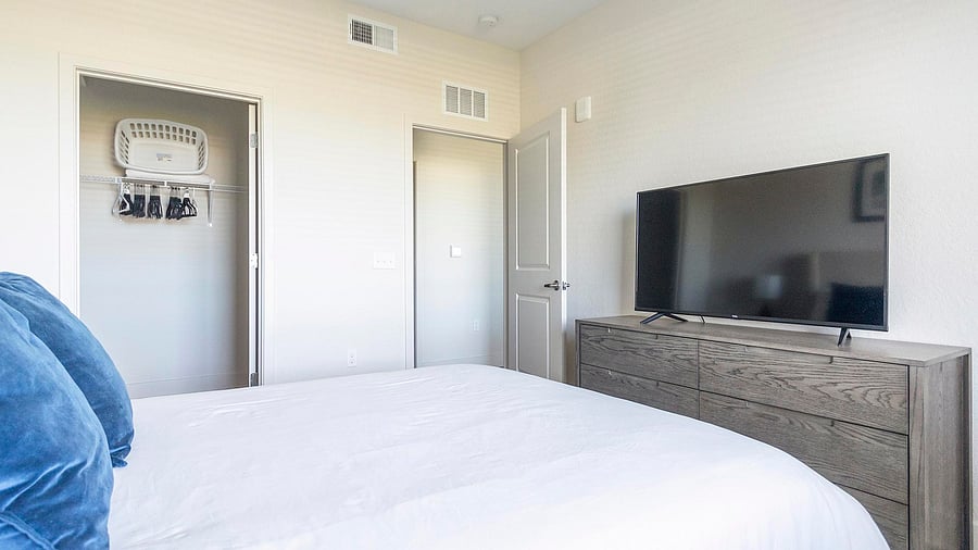 Furnished Finder property 816602_9 photo 12