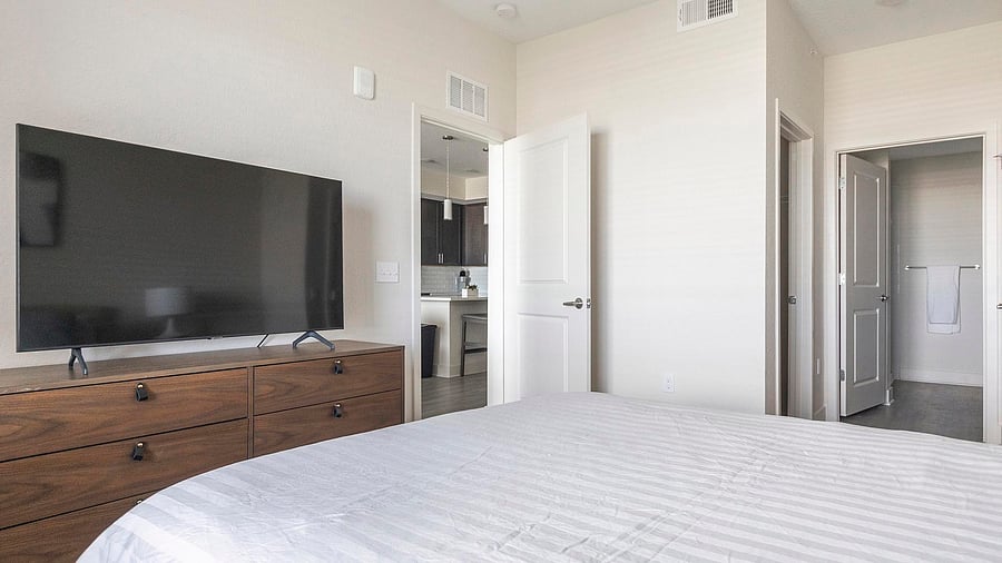 Furnished Finder property 816602_9 photo 14
