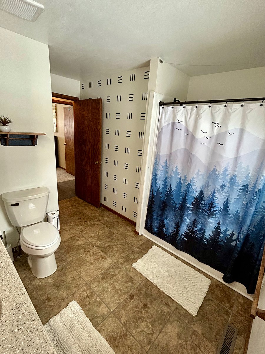 Bath/shower