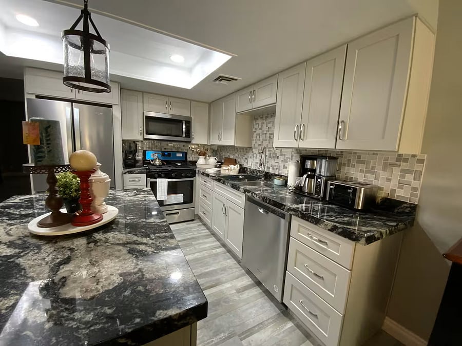 Furnished Finder property 816637_1 photo 9