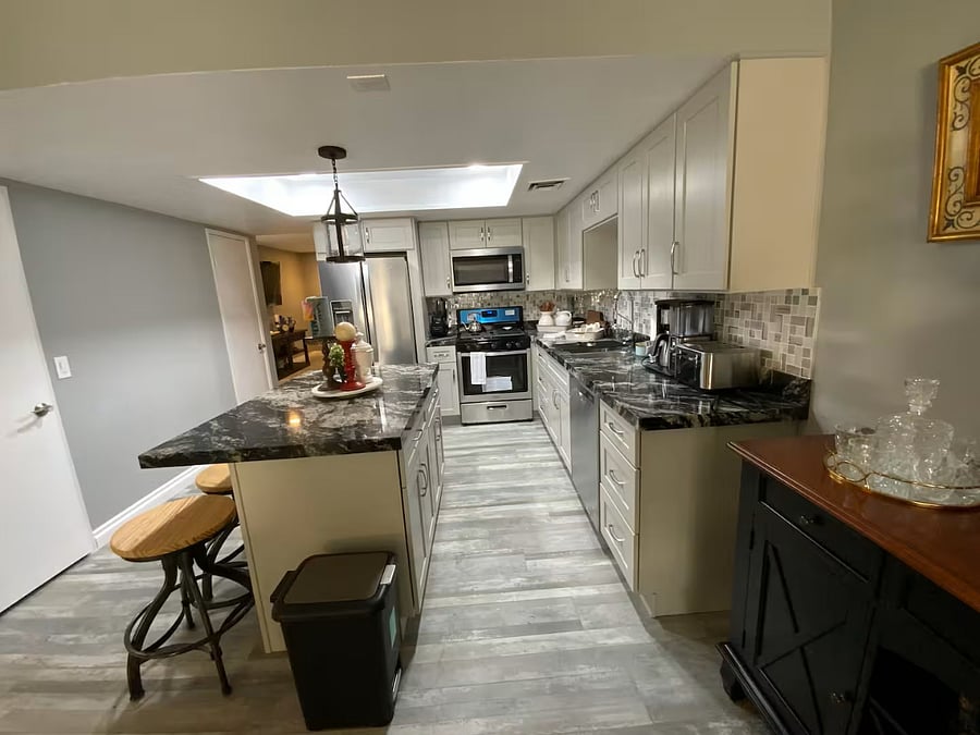 Furnished Finder property 816637_1 photo 13