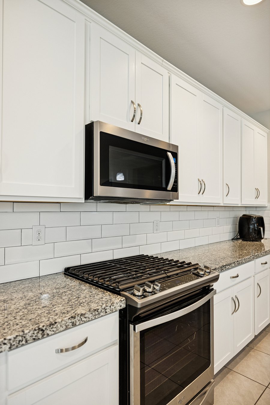 Furnished Finder property 816667_1 photo 18