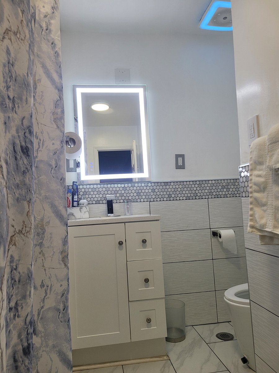 Tenant's Bathroom