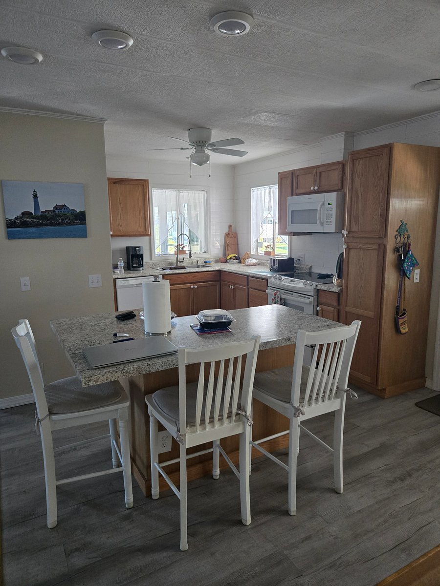 Furnished Finder property 816749_1 photo 3