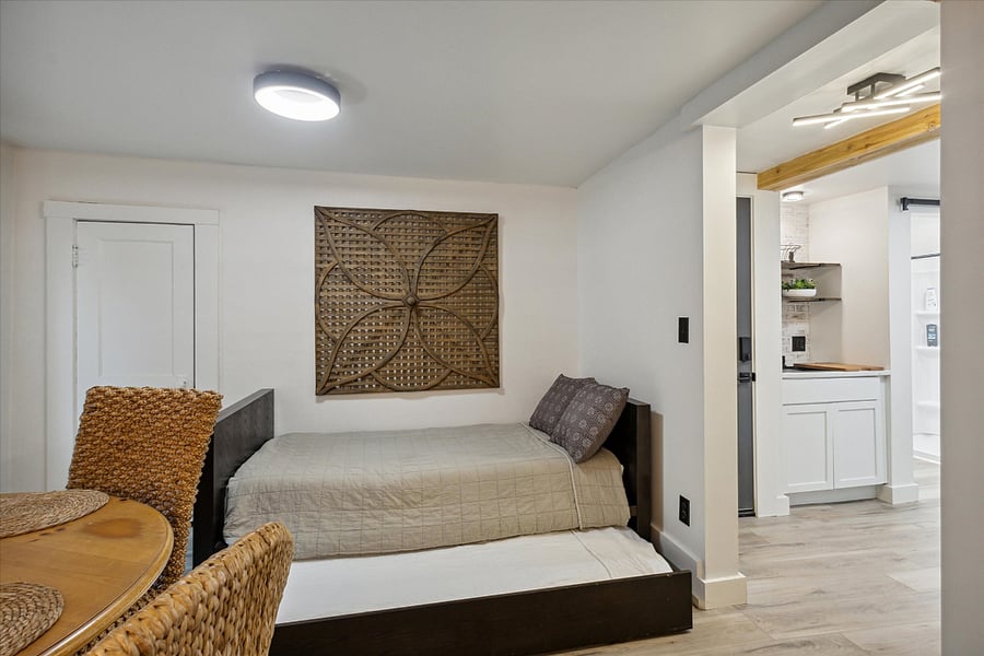 Furnished Finder property 816751_1 photo 11