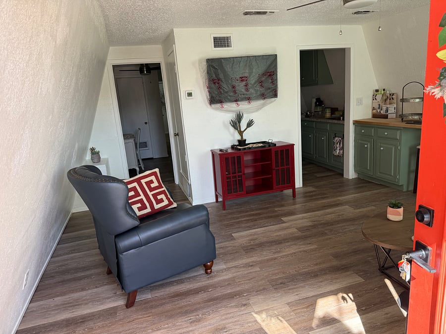 Furnished Finder property 816811_1 photo 4