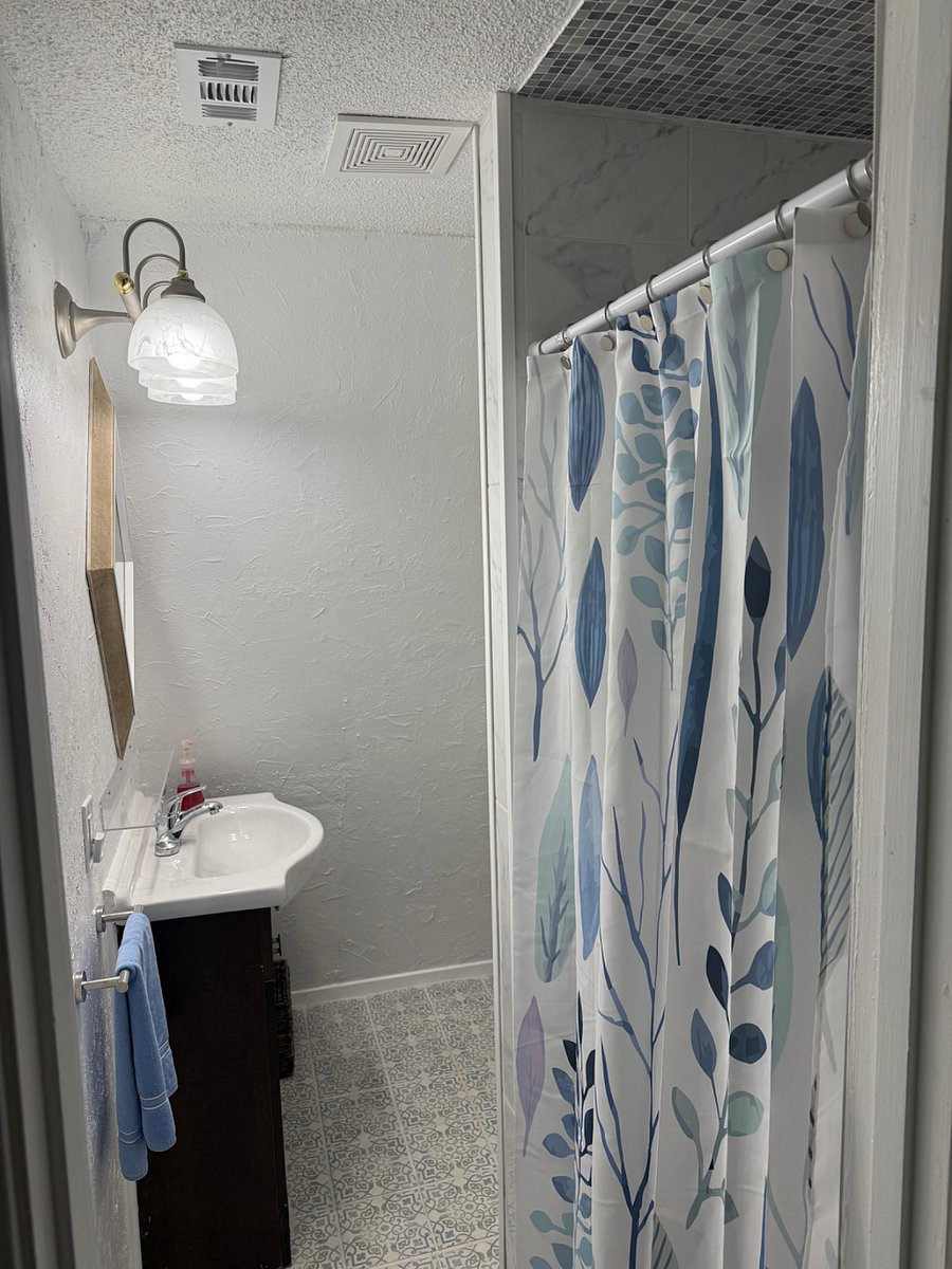 Furnished Finder property 816811_1 photo 9