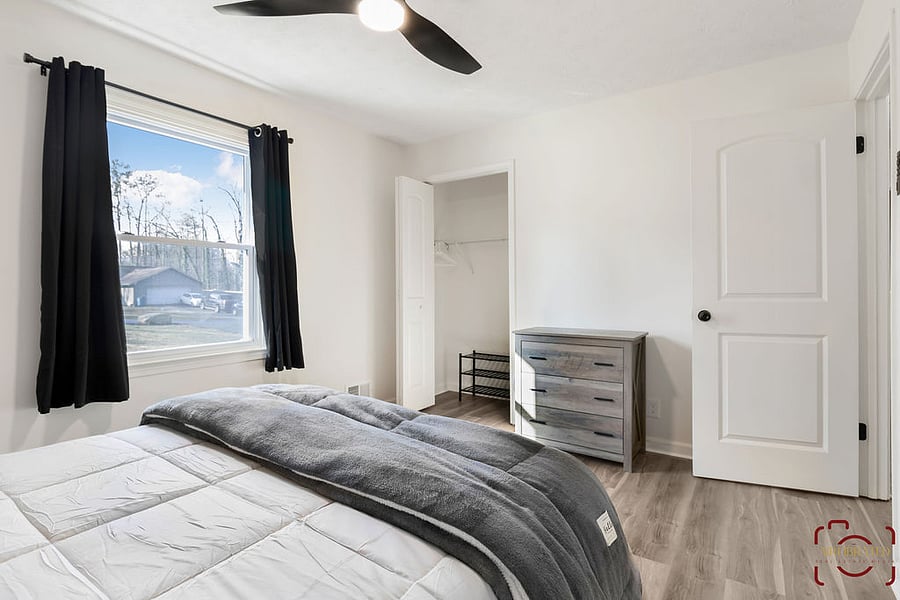 Furnished Finder property 816817_3 photo 25