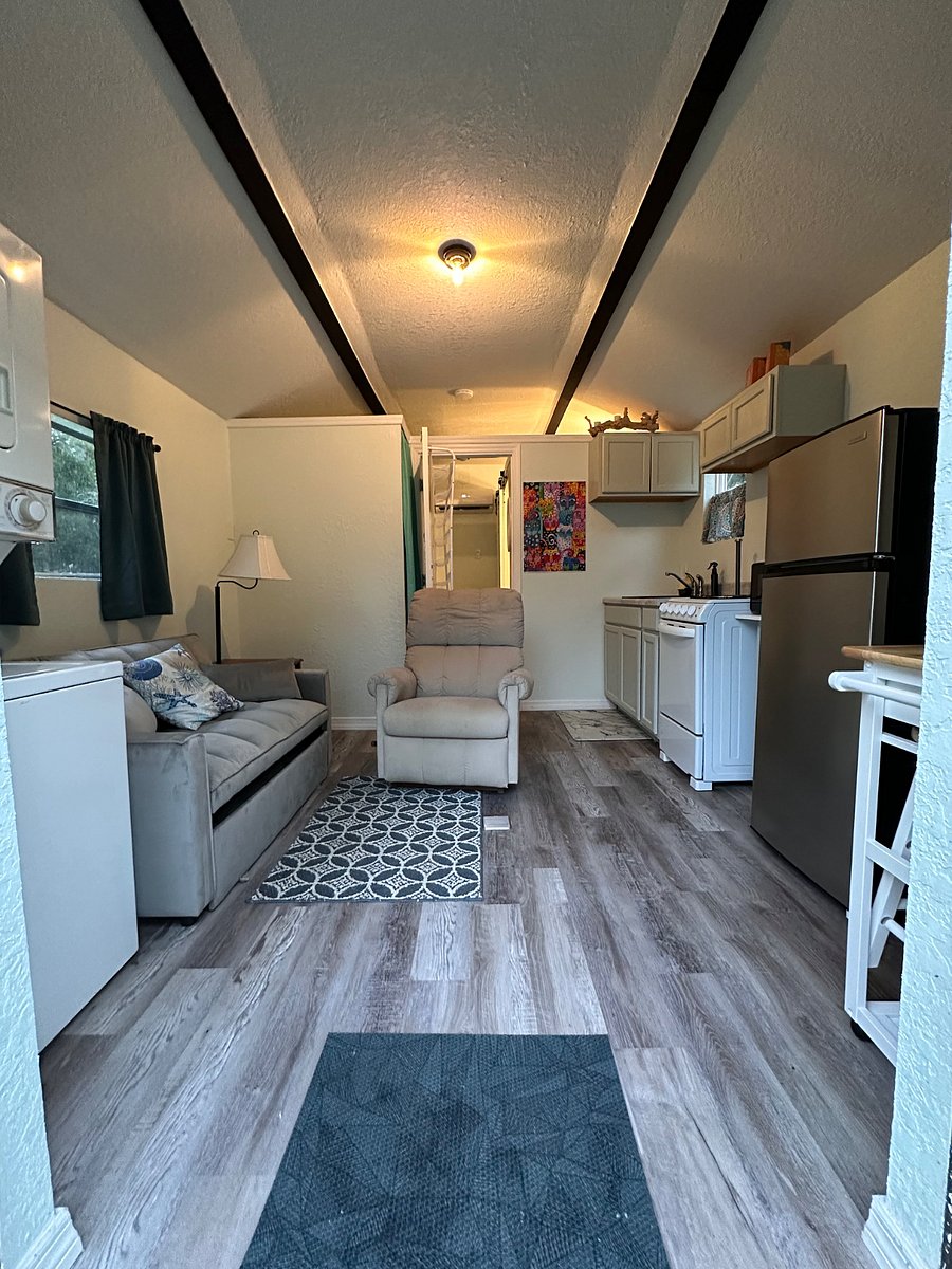 Furnished Finder property 816836_1 photo 9