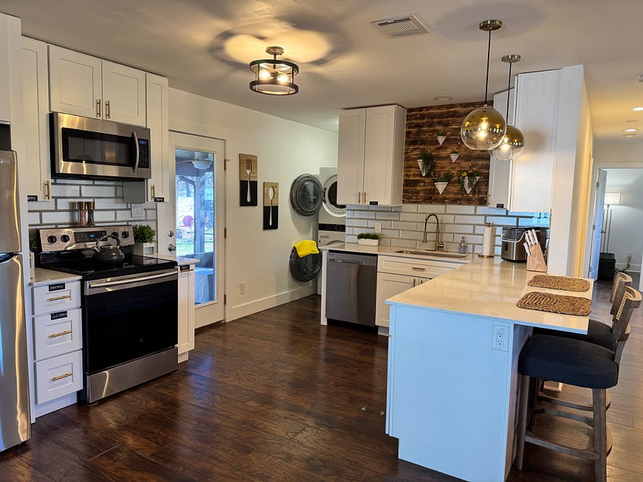 Furnished Finder property 816856_1 photo 4