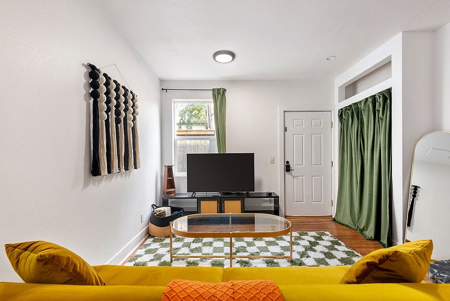 Furnished Finder property 816861_1 photo 4