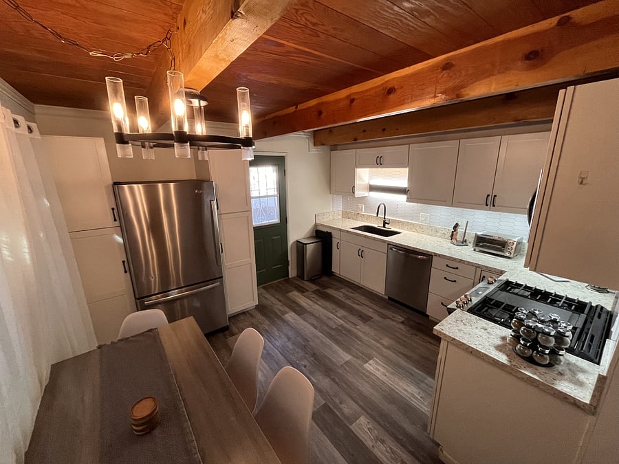 Kitchen and dining area.