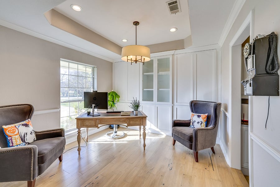 Sitting area Living room