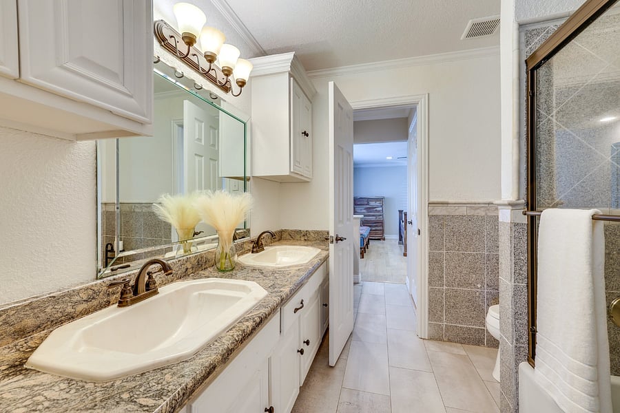 Jack & Jill Bathroom