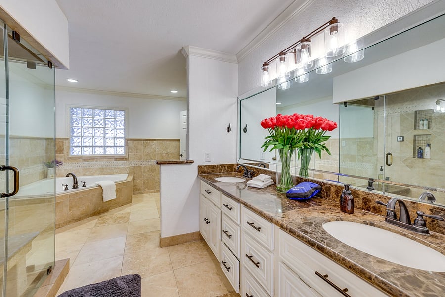 Main Bathroom
