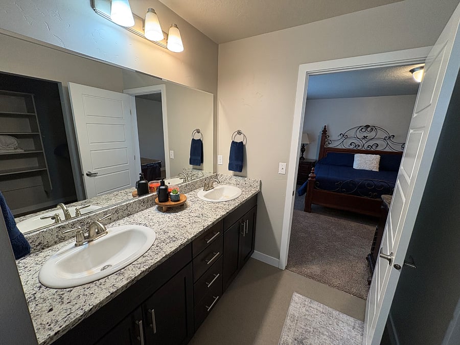 Furnished Finder property 816972_1 photo 17