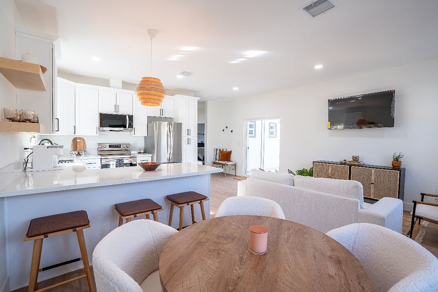 Furnished Finder property 817040_1 photo 6