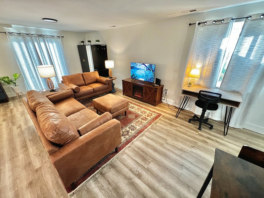 Furnished Finder property 817050_1 photo 8
