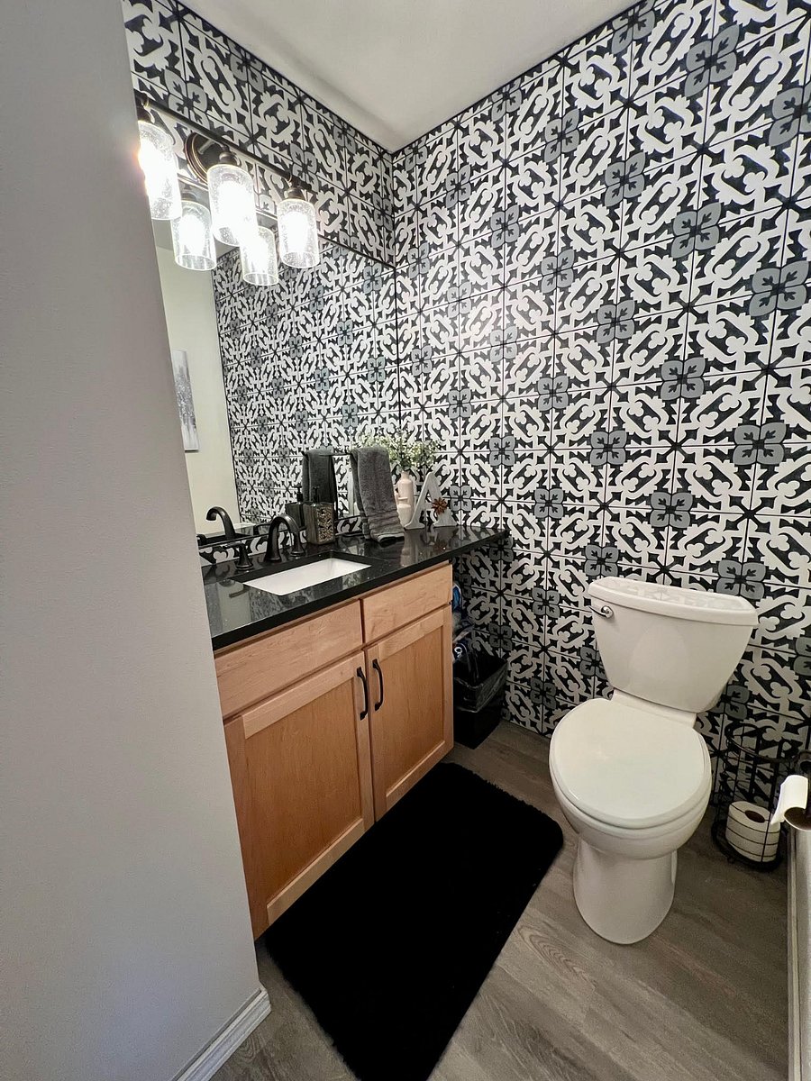 Shared guest bathroom on main floor