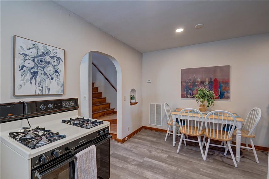 Furnished Finder property 817104_1 photo 9