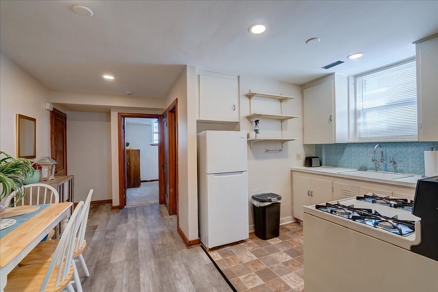 Furnished Finder property 817104_1 photo 12