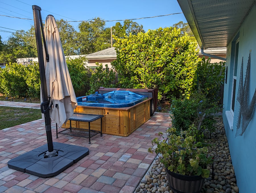 hot tub - 5 person