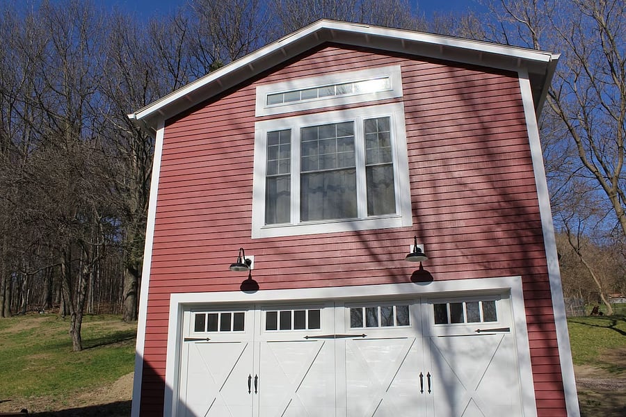 Front exteriorBe
