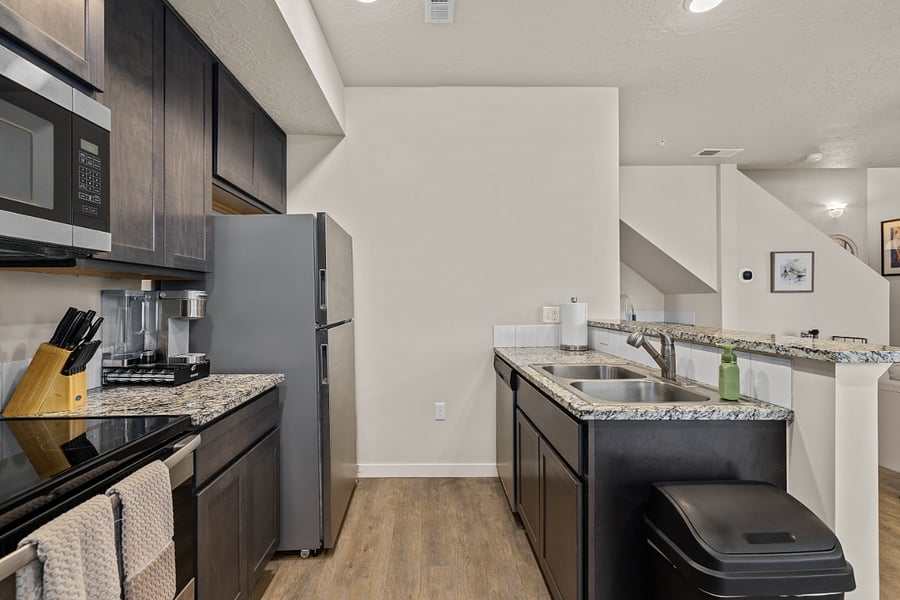 Furnished Finder property 817139_1 photo 9