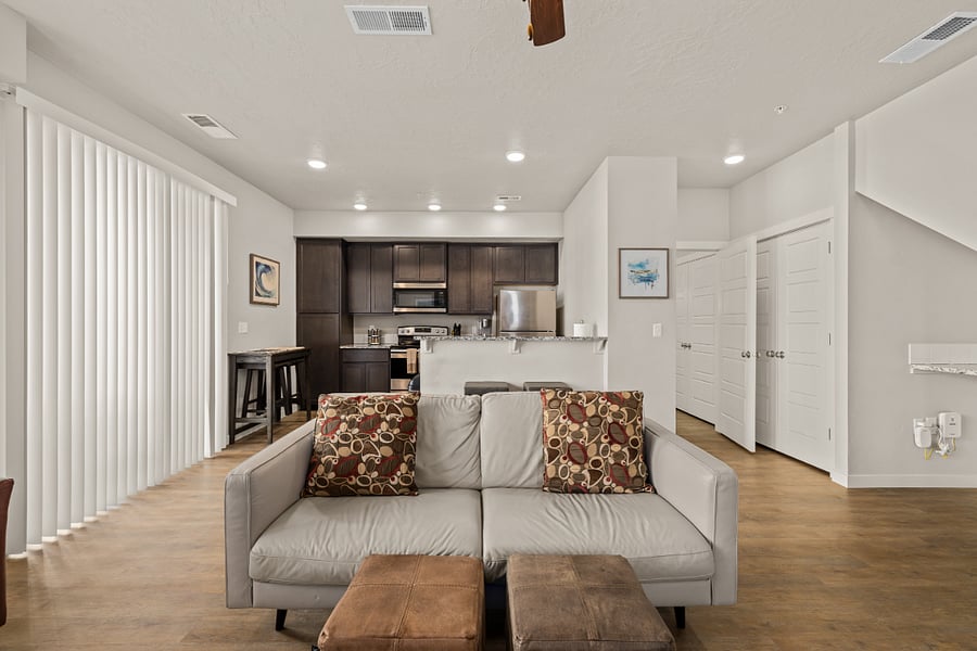 Furnished Finder property 817139_1 photo 11