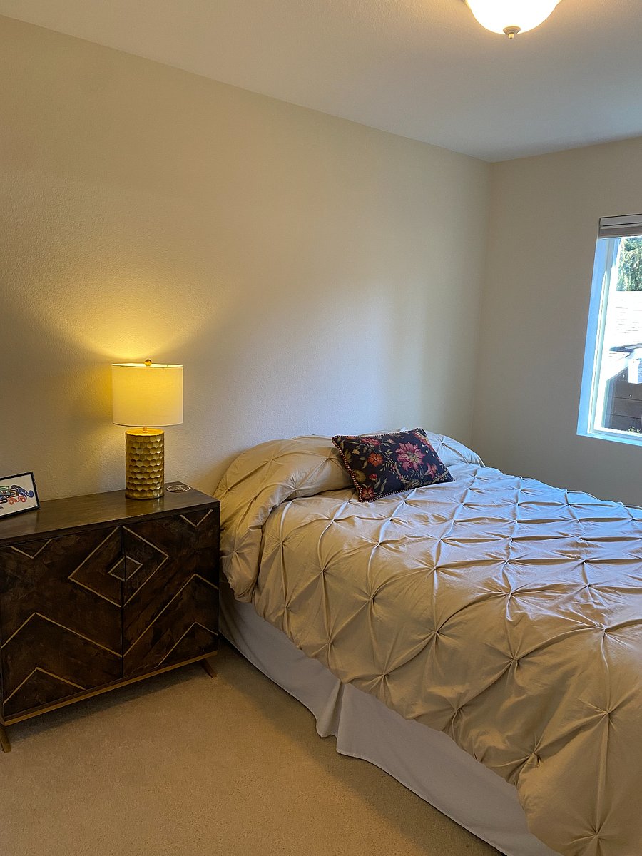 Furnished Finder property 817149_1 photo 3