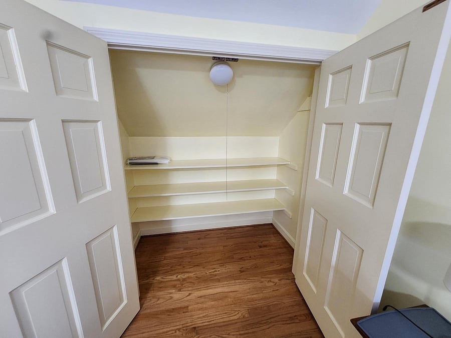 Guest Room, Closet 2