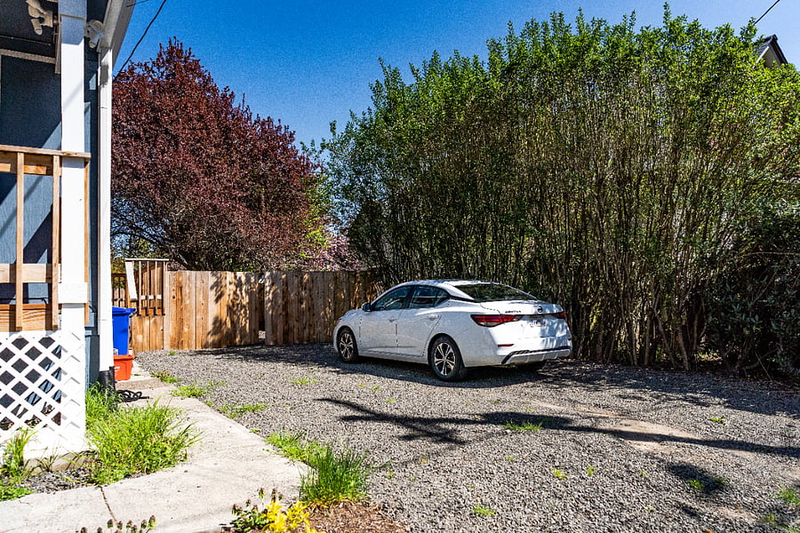 Furnished Finder property 817201_1 photo 31