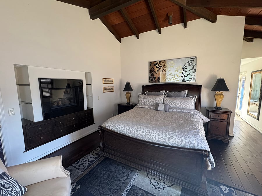 Furnished Finder property 817205_1 photo 6
