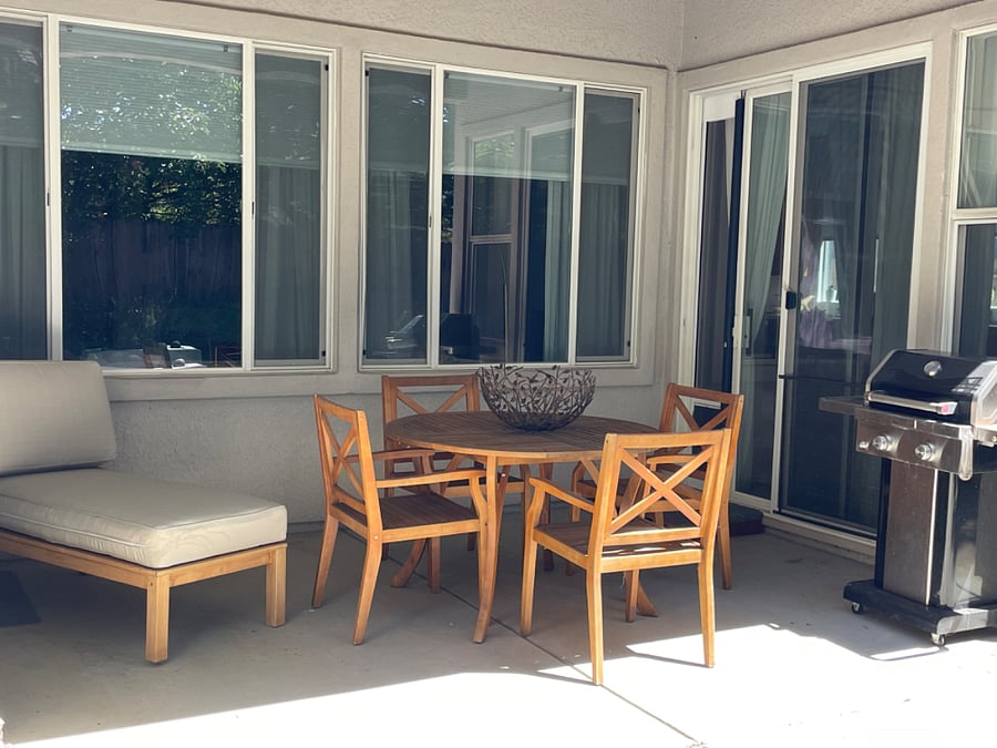 Outdoor Eating Area Backyard