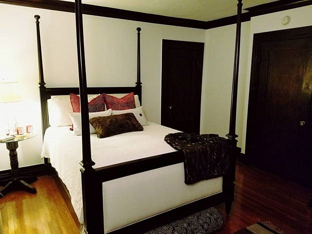 Private Bedroom
