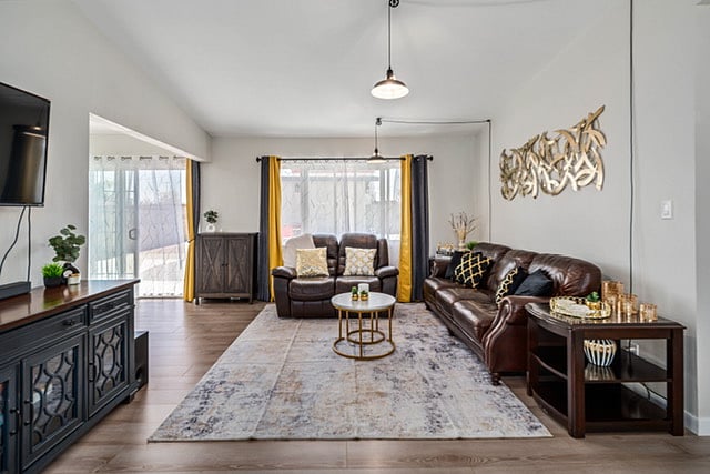Furnished Finder property 817270_1 photo 10