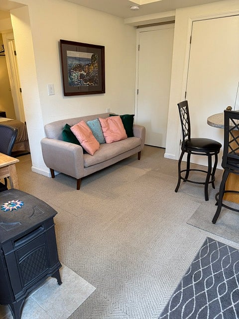 Furnished Finder property 817276_1 photo 3