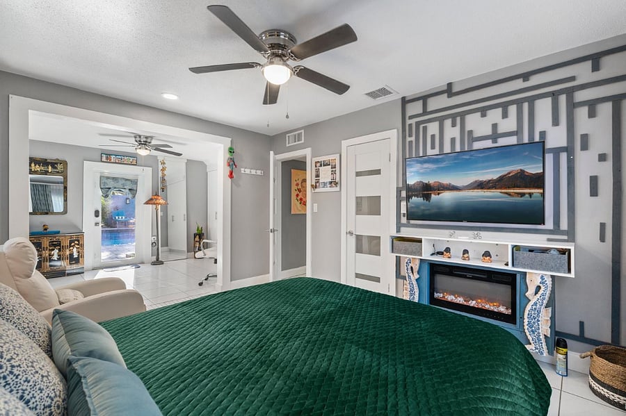 Furnished Finder property 817359_1 photo 17